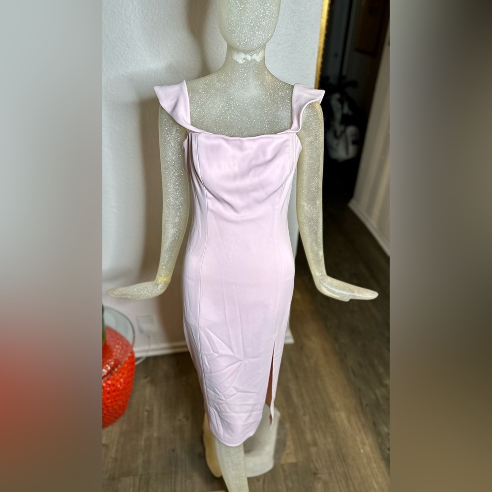 Jay Godfrey Women’s Light Pink Off The Shoulder MIDI Dress. Size 6